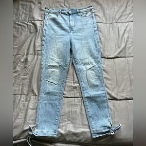 NWOT American Eagle Tie-Knot Skinny Jeans